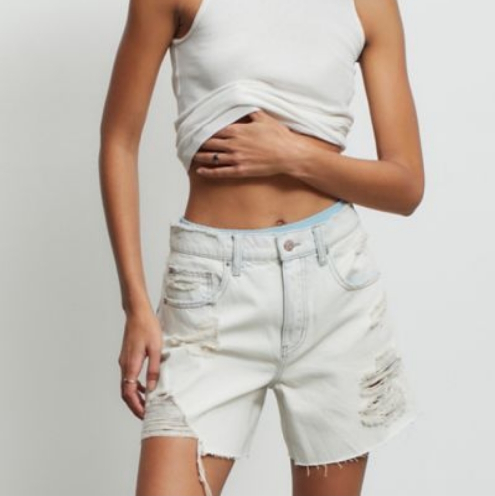 BDG Denim Shorts Size 25